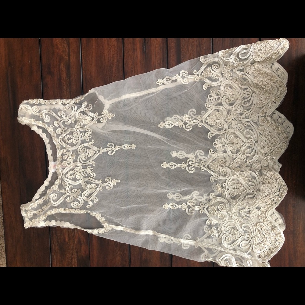 Sheer tank top with lace